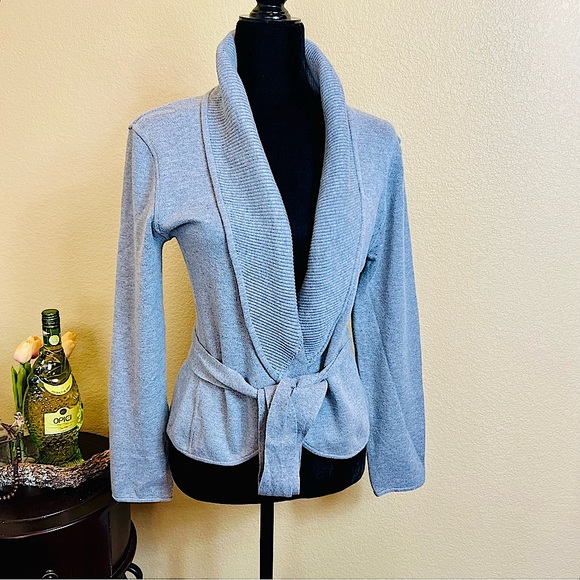 Sweater Wrap fit gray Sweater - Picture 1 of 5